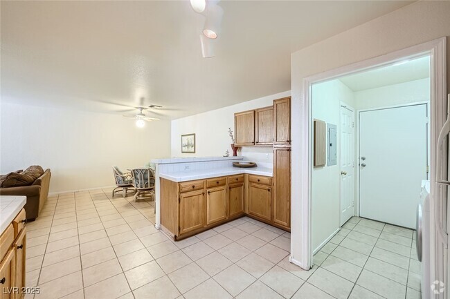 Building Photo - 3612 Shawn Reynolds Ct Unit 104 Rental