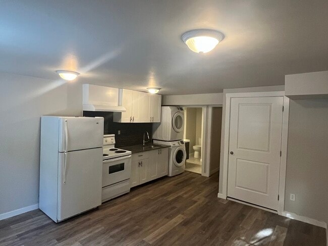 Photo - 1501 Stayte Rd