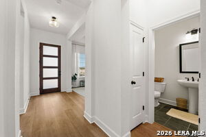 Photo - 1014 Harmisch Ln