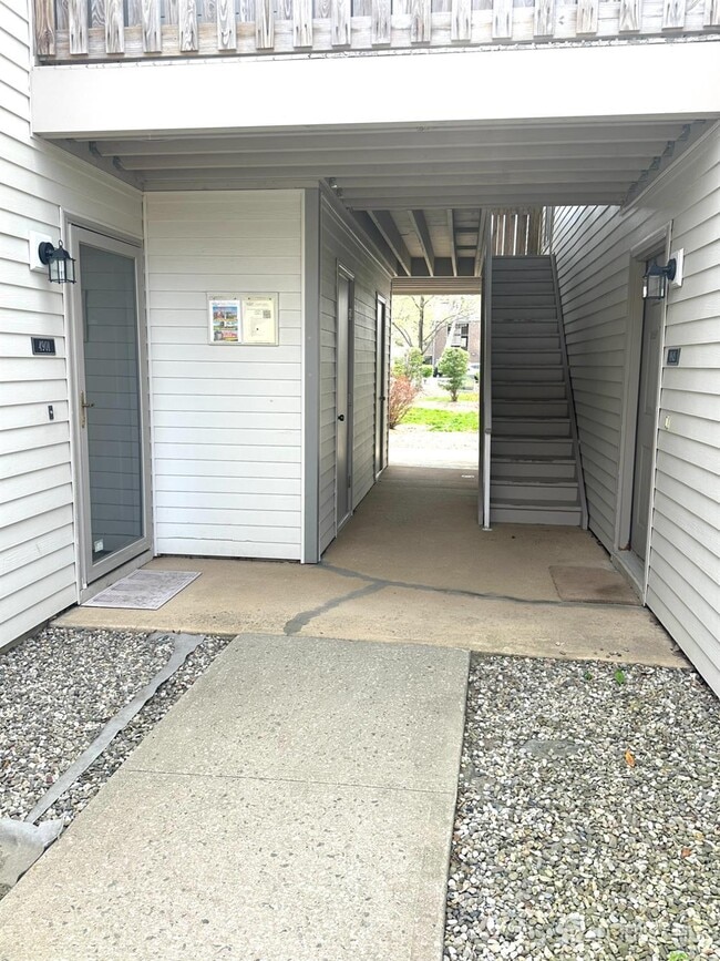 Photo - 4901 Ravens Crest Dr