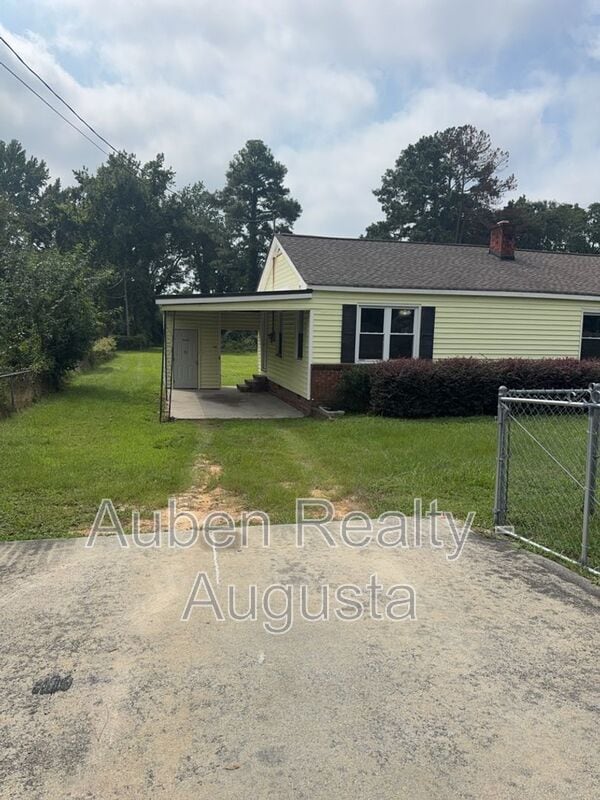 Photo - 2010 Cook Rd