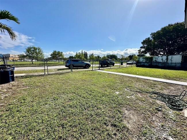 Photo - 15920 Bunche Park School Dr