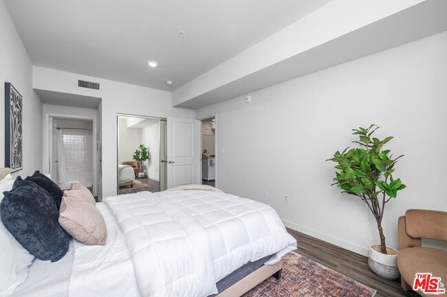 Photo - 3567 Chesapeake Ave Unidad #507