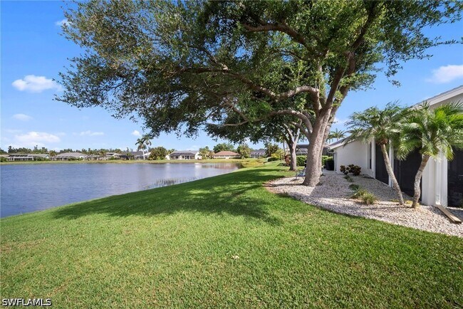 22361 Fountain Lakes Blvd