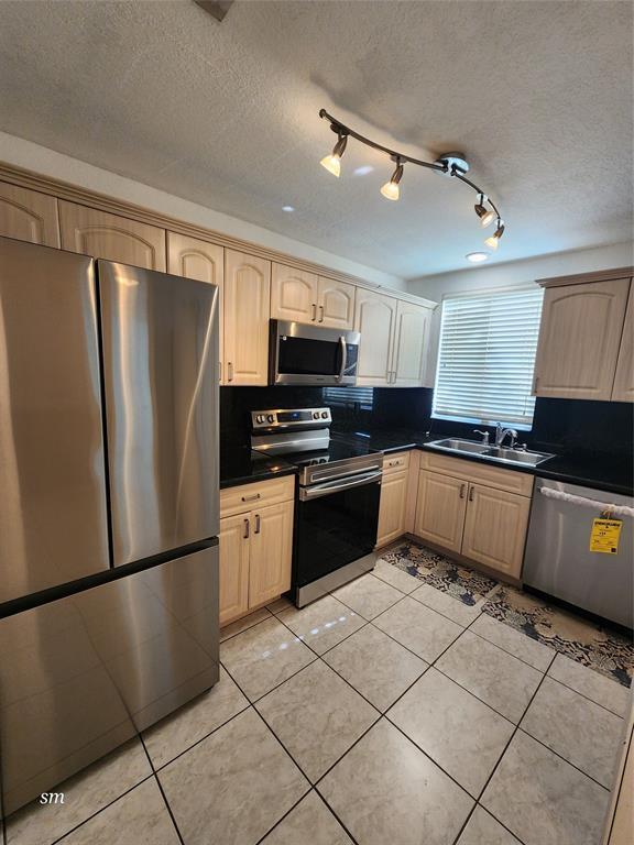 Photo - 119 Hidden Court Rd