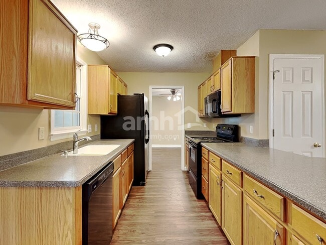 Photo - 946 E Durness Ct