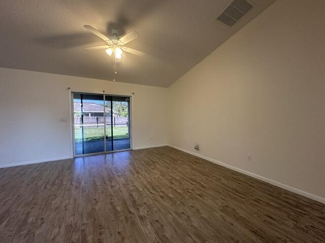 Photo - 519 SW Laconic Ave