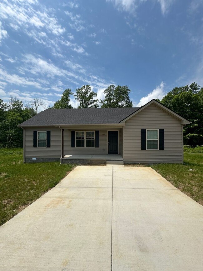 Brand New 3Bed 2Bath Home in Manchester! - Brand New 3Bed 2Bath Home in Manchester!