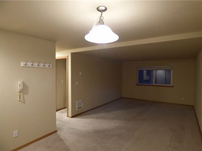 Photo - Convenient 1 Bed 1 Bath Seattle Condo! Unit 23