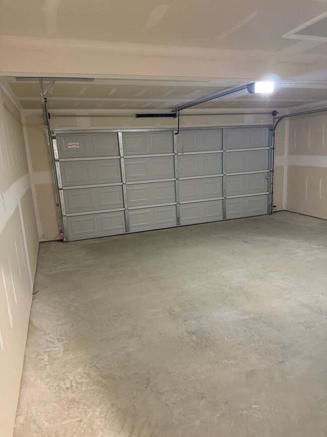 Photo - *4 Weeks Rent FREE!* BRAND NEW Three Bedroom | Two Bathroom Home in Vilonia