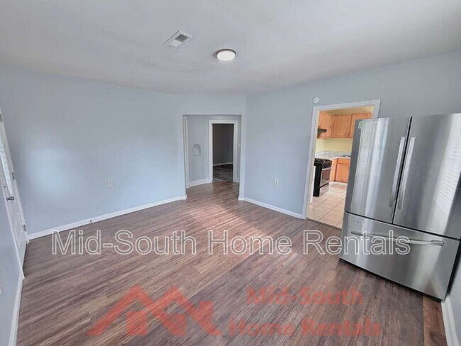 Photo - 3738 Townes Ave