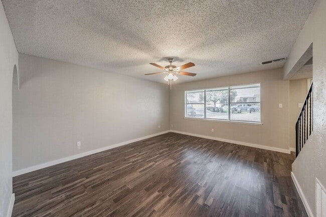 Photo - 1774 Belshire Ct