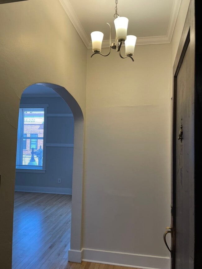 Photo - 417 Shelden Ave Unit #D