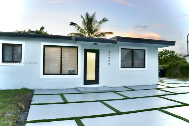 Building Photo - 15100 Polk St Rental