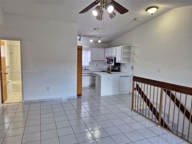 Photo - 2246 W 74th St Unit 201-10