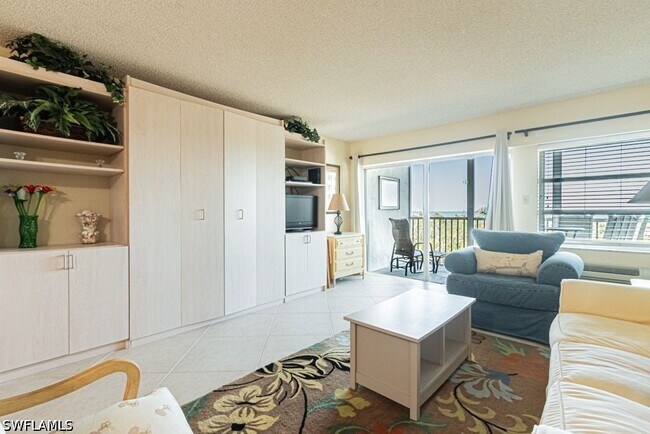 Photo - 1 Bluebill Ave Unit 511