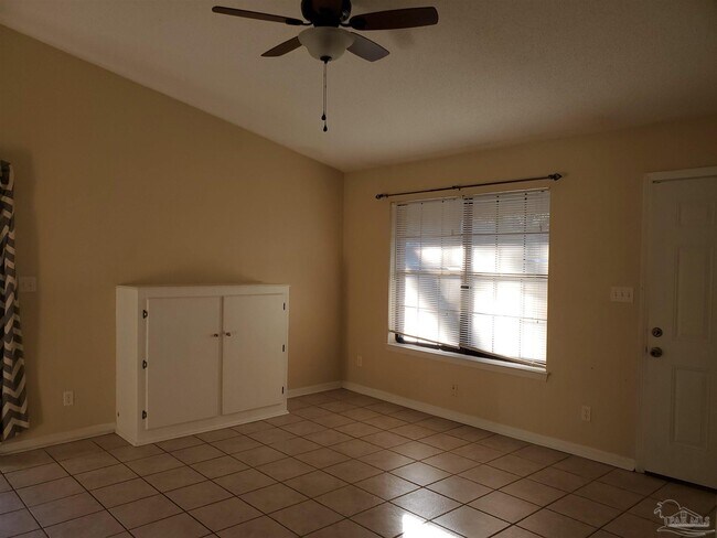 Photo - 3334 Pine Forest Rd