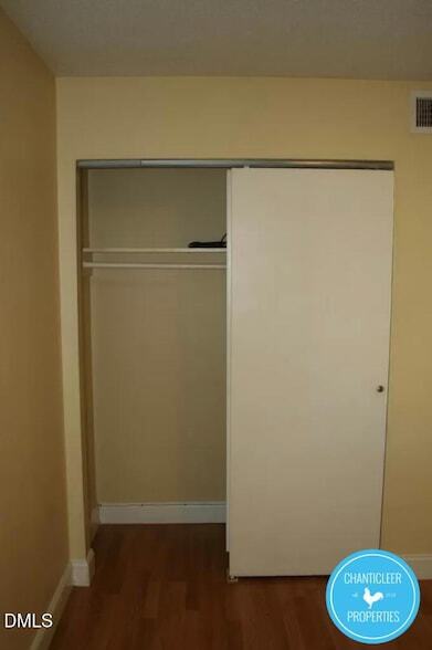 Photo - 115 Florence St Unidad 13