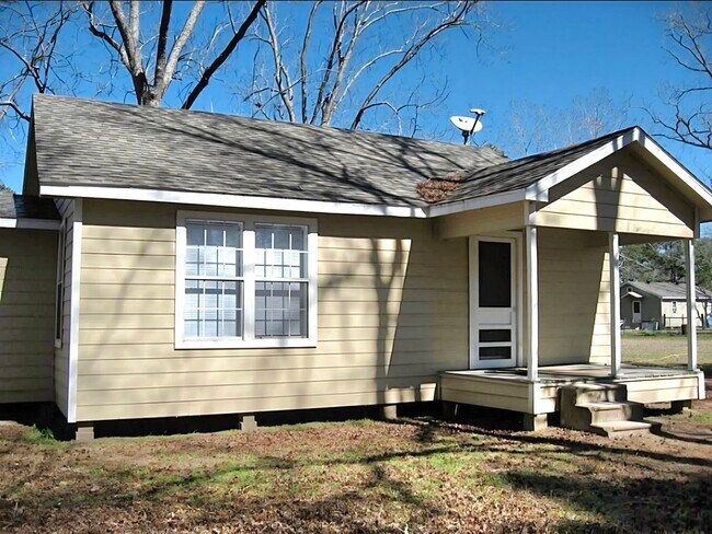 Photo - 15067 Dewberry Ln