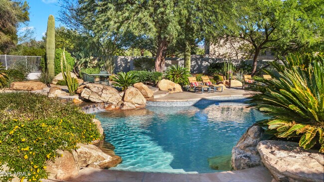 Photo - 8350 E Via Del Sol Dr