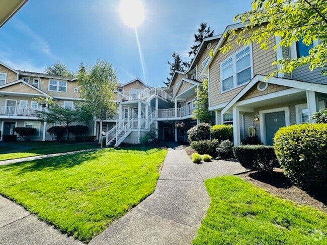 Building Photo - Beautifully Updated 2 Bedroom Condo Unit K206