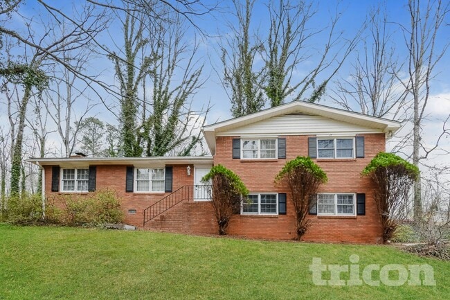 Photo - 1374 Live Oak Ln