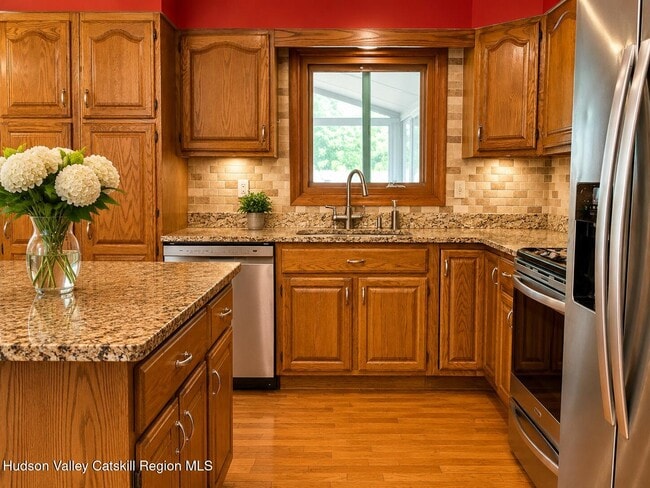 Photo - 4302 Genesee Dr