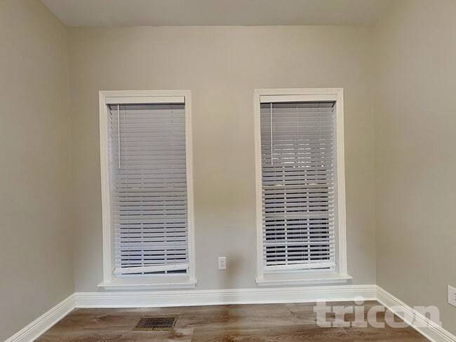 461 Kimball Loop