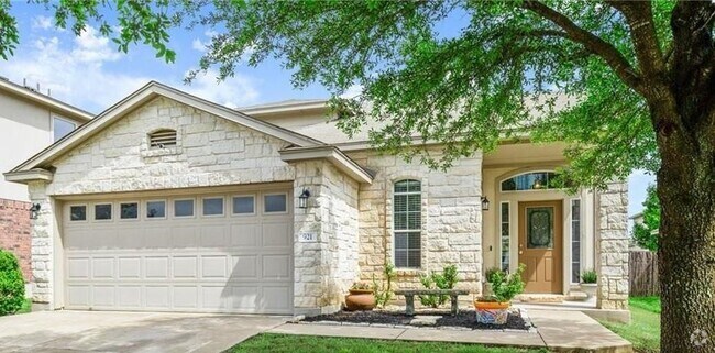 Building Photo - 921 Gentry Dr Rental