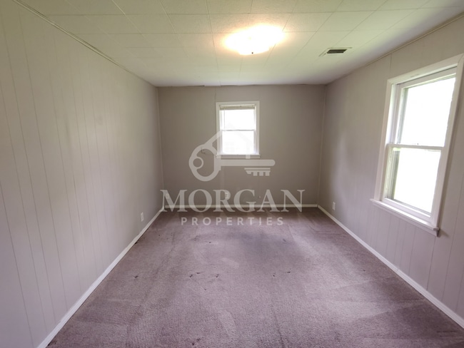 Photo - 2112 E Purdue Rd