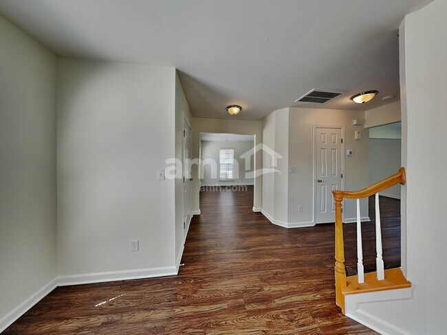 Photo - 7014 Honey Tree Ln