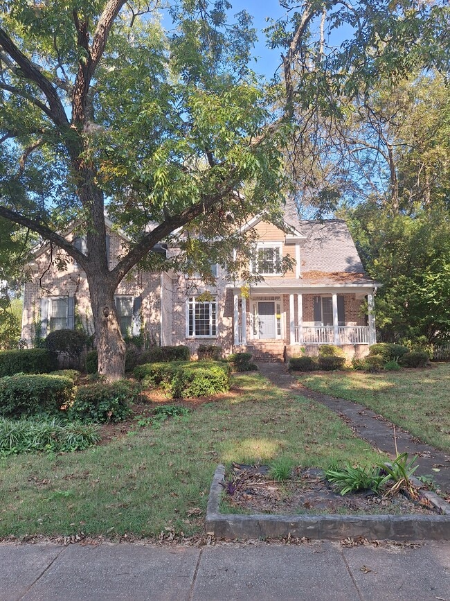 Building Photo - 1736 Brockett Rd Rental