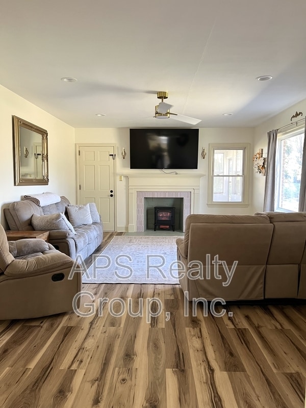 Photo - 5144 Sunrise Terrace