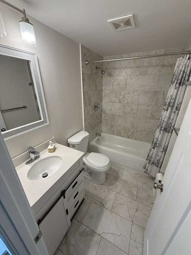 Photo - 15 Spencer Rd Unit 12E