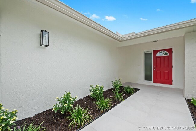 561 SW 168th Terrace