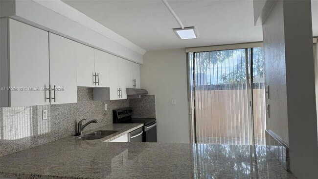 Photo - 20118 SW 123rd Dr