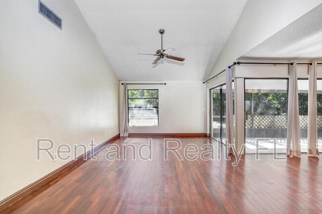Photo - 4504 Stonehenge Rd