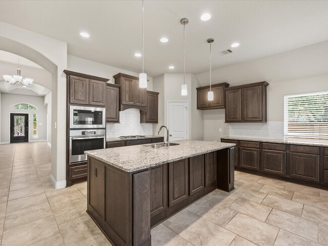 Photo - 2503 Elmwood Trl