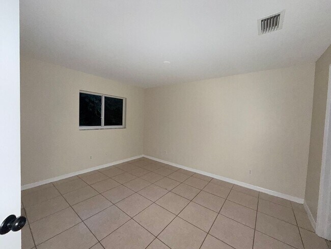 Photo - 4538 Golfview Blvd Unit 4538 Golfview Blvd