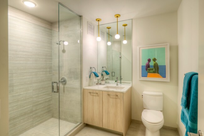 Photo - 160 N Desplaines St