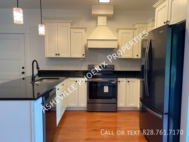 Photo - 426 Shadow Wood Dr
