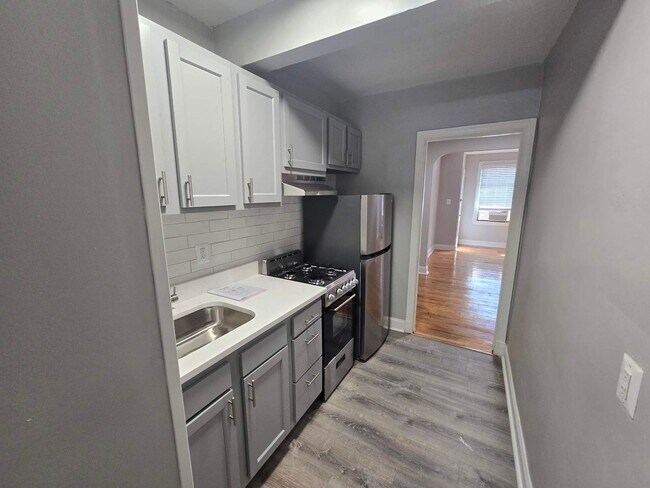 Photo - 1128 16th St NE Unidad 1