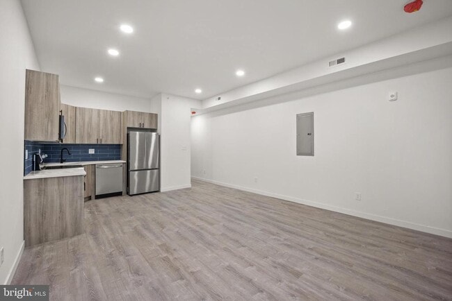 Building Photo - 3623 N 21st St Rental