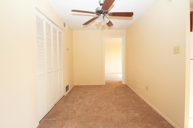 Brittany Hallway - Brittany Apartments