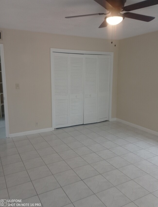 Photo - 410 SE 3rd St Condo Unit 7