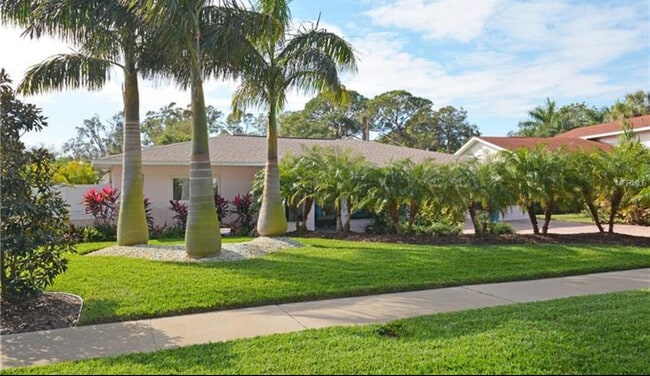 Photo - 7020 Mango Ave S