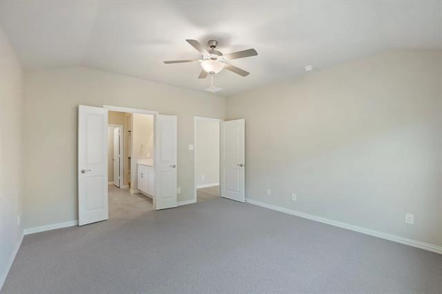 Photo - 936 Linden Ct