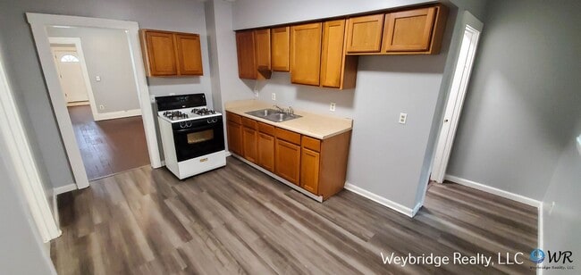 Photo - Spacious 3-Bedroom Home in West Price Hill – Covered Porch & Off-Street Parking!