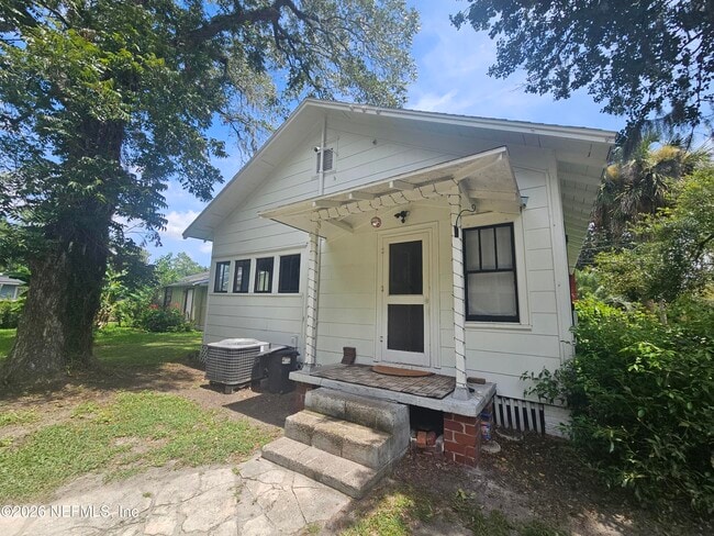 Photo - 3680 Rosemary St