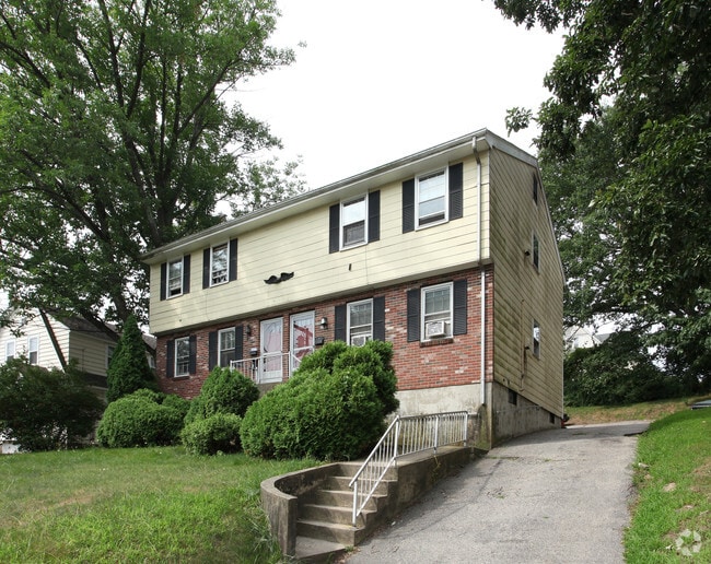 262264 Jefferson Ave Apartments For Rent in New London, CT